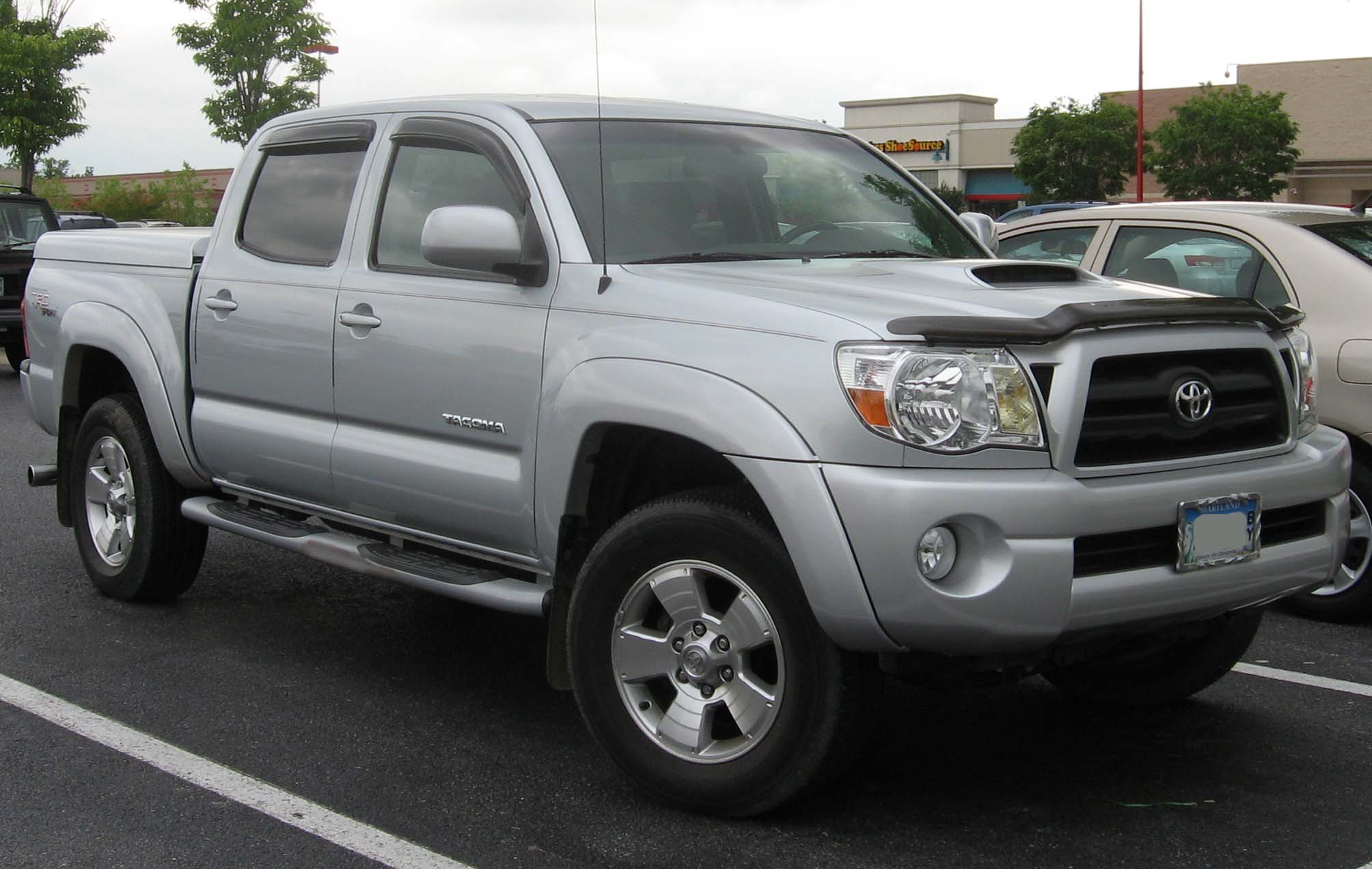 Silver second-generation Toyota Tacoma Double Cab